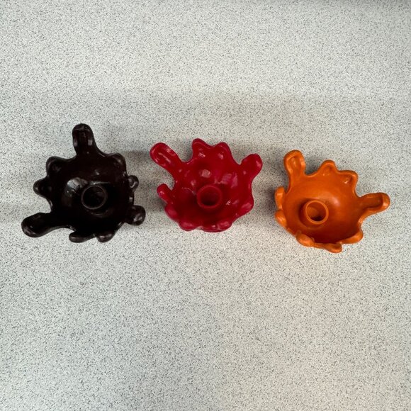 Melissa & Doug Scoop & Serve Ice Cream Toppings Chocolate Strawberry Carmel - Picture 3 of 3